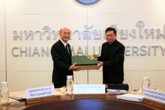 2560-08-Souvenir-PIC-01