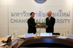 2560-08-Souvenir-PIC-02