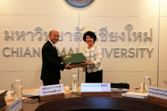 2560-08-Souvenir-PIC-03