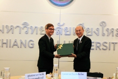 2560-08-Souvenir-PIC-05